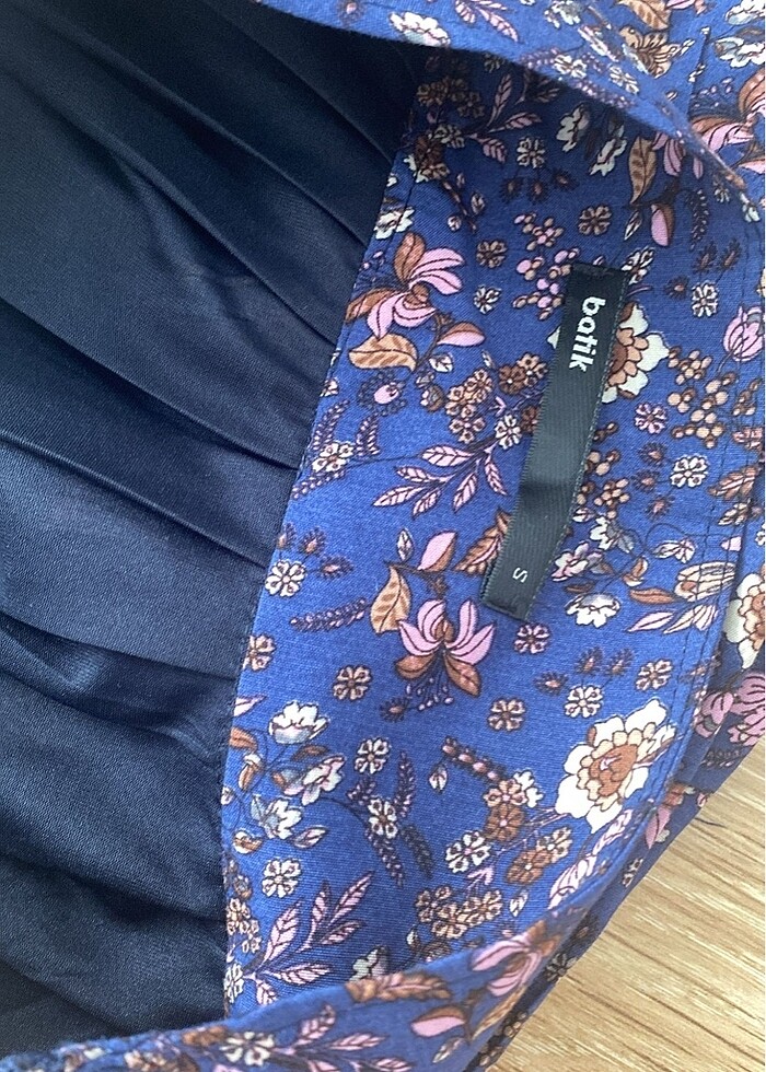 Çiçekli etek - Görsel 2