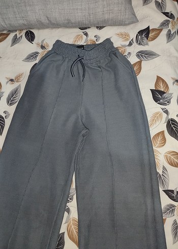 Gri Kadın Salaş Kesim Pantolon - Görsel 4