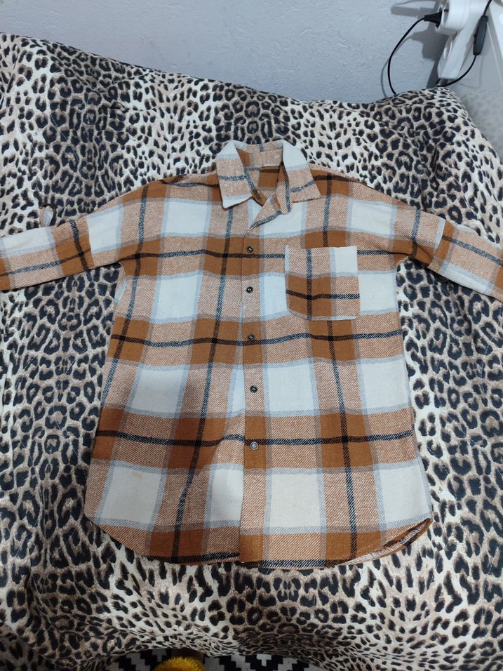 Düğmeli Uzun Kollu Kareli Kadın Gömlek - Görsel 2