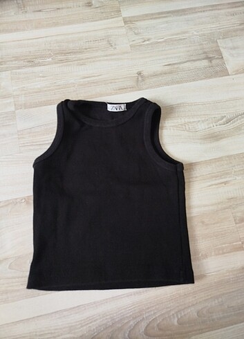 Siyah Crop