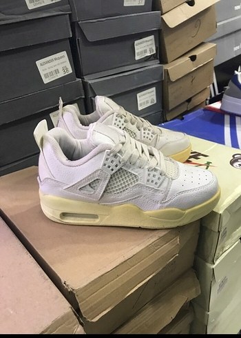 Nike Nike Beyaz Bağcıklı Spor Ayakkabı