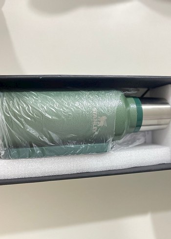 Stanley Parlak Yeşil Termos Şişe - Görsel 2