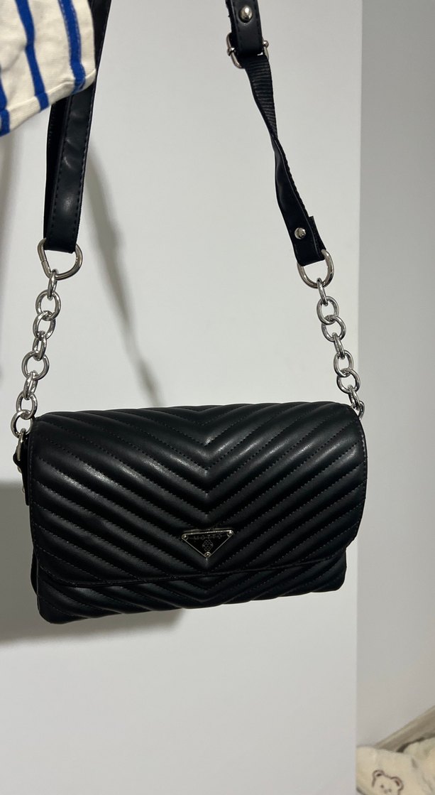 Siyah Deri Nakışlı Kemerli Kadın Çanta - Görsel 3