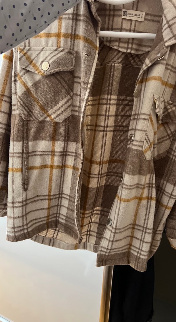 Bej Ekose Düğmeli Kadın Gömlek - Görsel 3