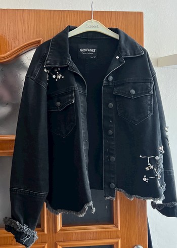 Siyah Nakışlı Düğmeli Kadın Kot Ceket - Görsel 2