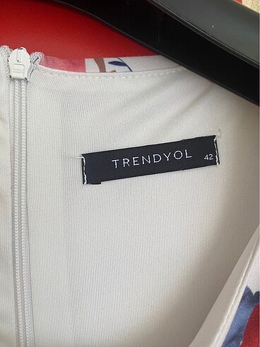Trendyol & Milla Elbise