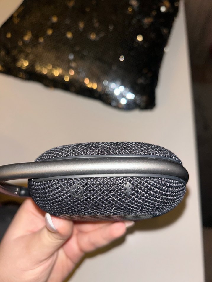 JBL Siyah Taşınabilir Bluetooth Hoparlör - Görsel 3