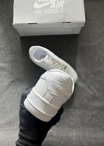 Nike Air Force Kadın Sneakers - Görsel 4