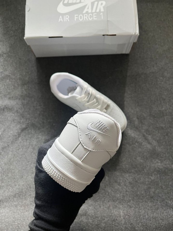 Nike Air Force Kadın Sneakers - Görsel 4