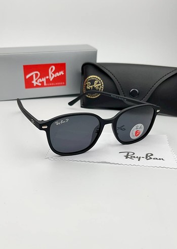 Ray Ban