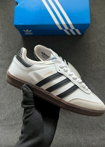 Adidas 37