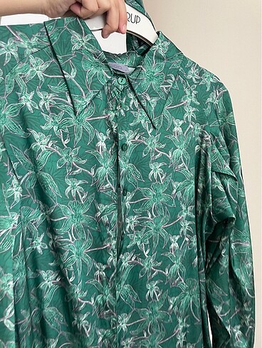 desenli saten elbise - Görsel 4