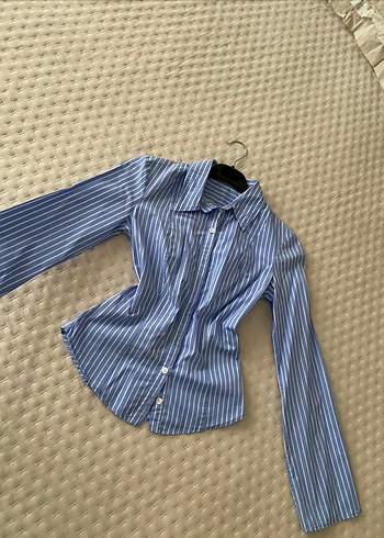 Mavi Çizgili Kadın Gömlek - Görsel 3