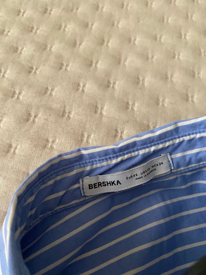 Mavi Çizgili Kadın Gömlek - Görsel 4