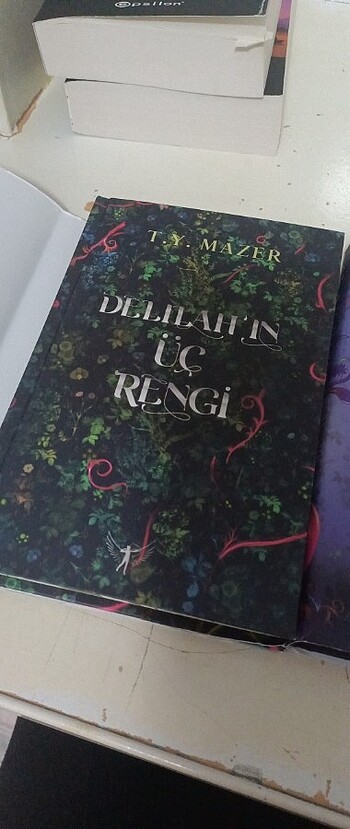  Beden Delilahin üç rengi ve delilahin tüm rengi 