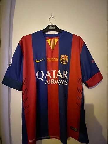 Barselona forması 2014-15 forması
