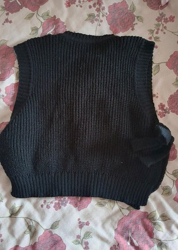 Siyah Boğazlı Yarım Kollu Triko Süveter - Görsel 2