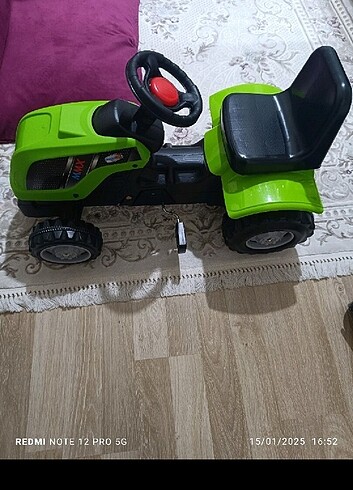 Beden Renk Pedallı römorklu traktör