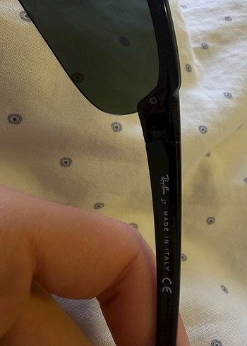 Siyah Şeffaf Camlı Minimalist Güneş Gözlüğü - Görsel 3