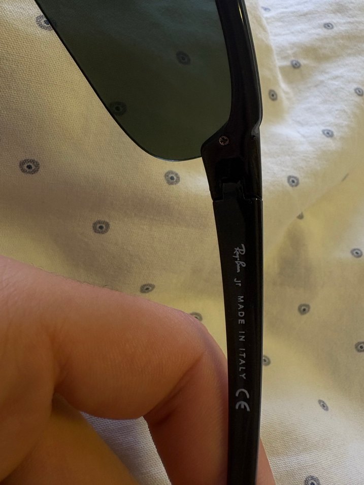 Siyah Şeffaf Camlı Minimalist Güneş Gözlüğü - Görsel 3