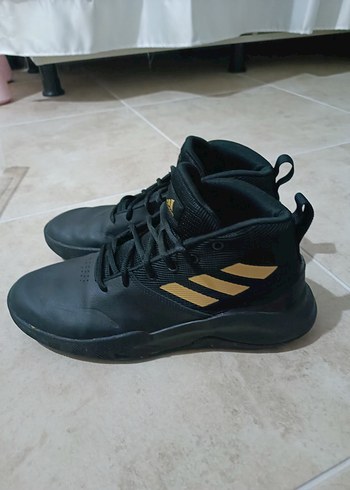 Siyah Adidas ownthegame basketbol ayakkabısı özel ilan - Görsel 10