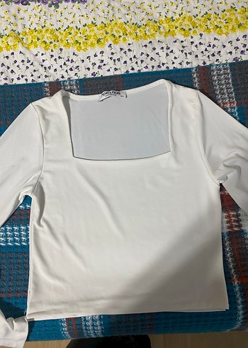 Beyaz Uzun Kollu Crop Top - Görsel 4