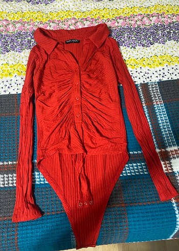 Uzun Kollu Kırmızı Kadın Bluz - Görsel 5