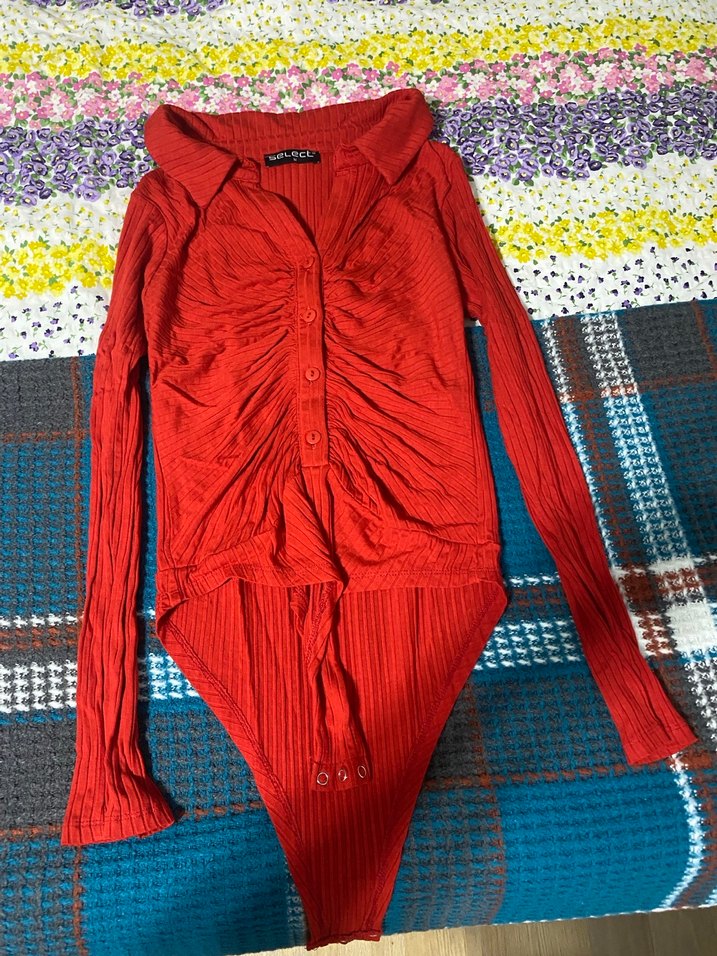 Uzun Kollu Kırmızı Kadın Bluz - Görsel 5