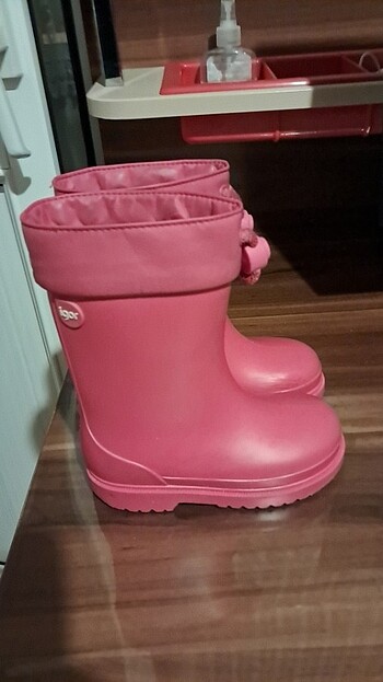 İgor Pembe Çocuk Botu