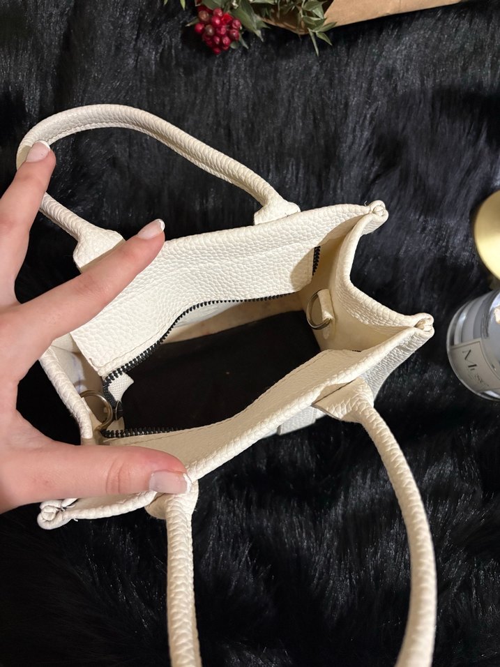 Beyaz Deri Fermuarlı Günlük Kadın Çanta - Görsel 4