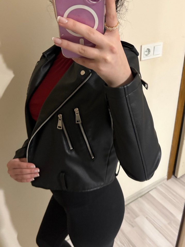 Siyah Fermuarlı Kadın Deri Biker Ceket - Görsel 3