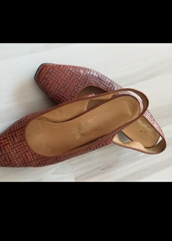 Bej Deri Kadın Klasik Topuklu Ayakkabı - Görsel 2