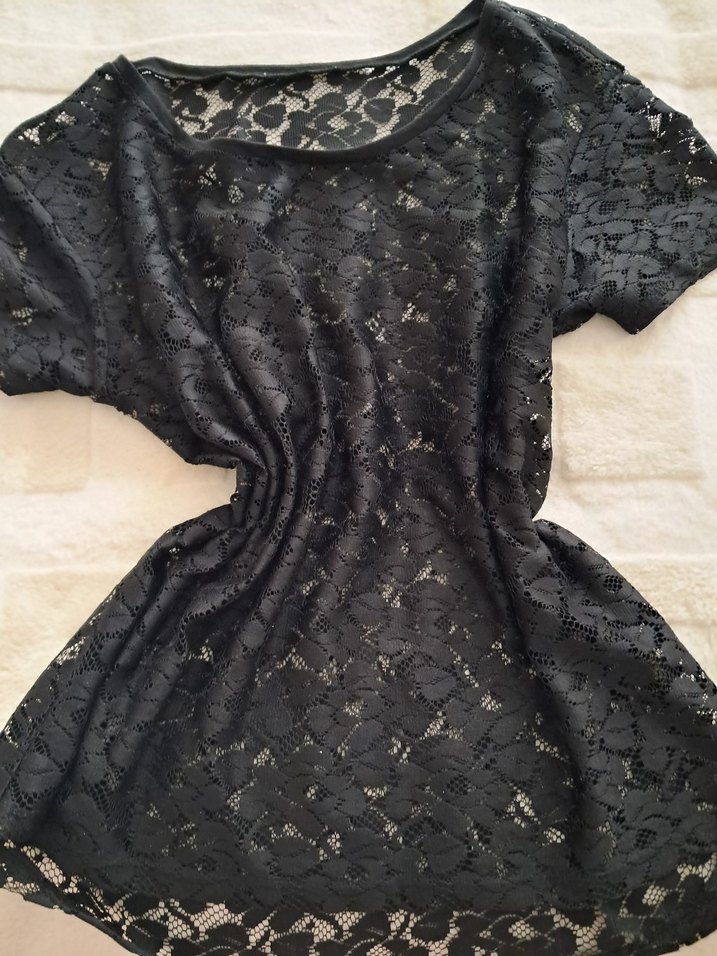 Dantel Detaylı Siyah Bluz - Görsel 2