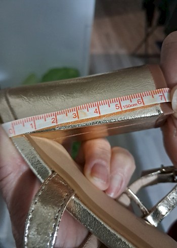 Altın Rengi Gold Kelebekli Dolgu Topuklu Kadın Ayakkabı - Görsel 7