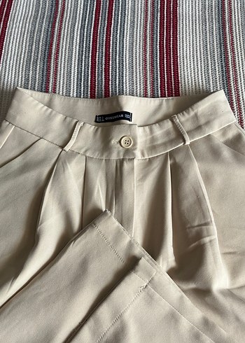 l Beden ten rengi Renk Bej Regular Fit Keten Pantolon Pilili