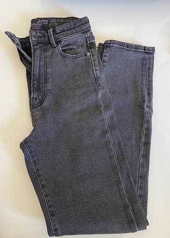stradivarius mom slim jean