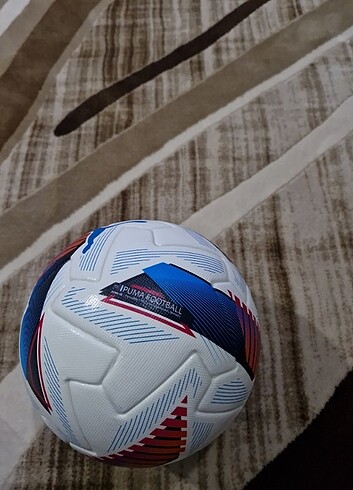 ORJİNAL PUMA ORBİTA FUTBOL TOPU