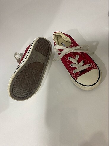 24 Beden Çocuk converse