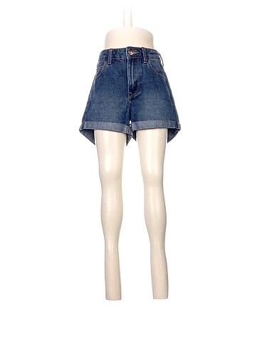 H&M Mini Şort %70 İndirimli.