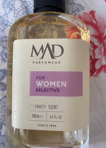 Diğer MAD Parfumeur Kadın Parfümü 100 ml
