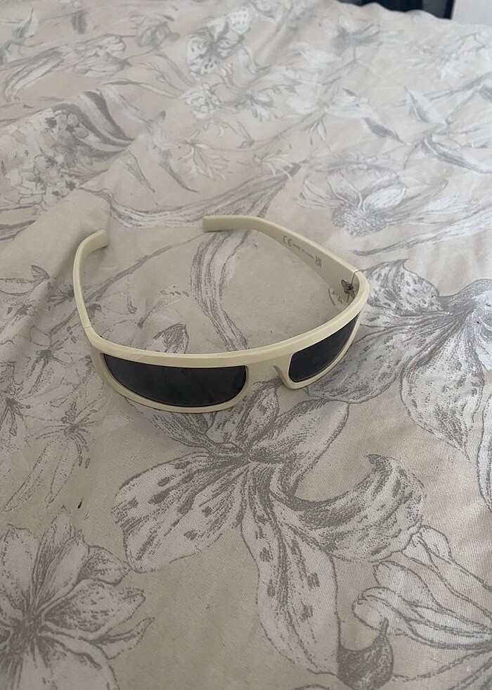 Stradivarius Güneş Gözlüğü - Görsel 2