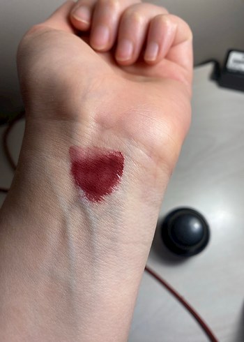 Pastel Balmy Gloss ve 2 adet emily 205 - Görsel 2