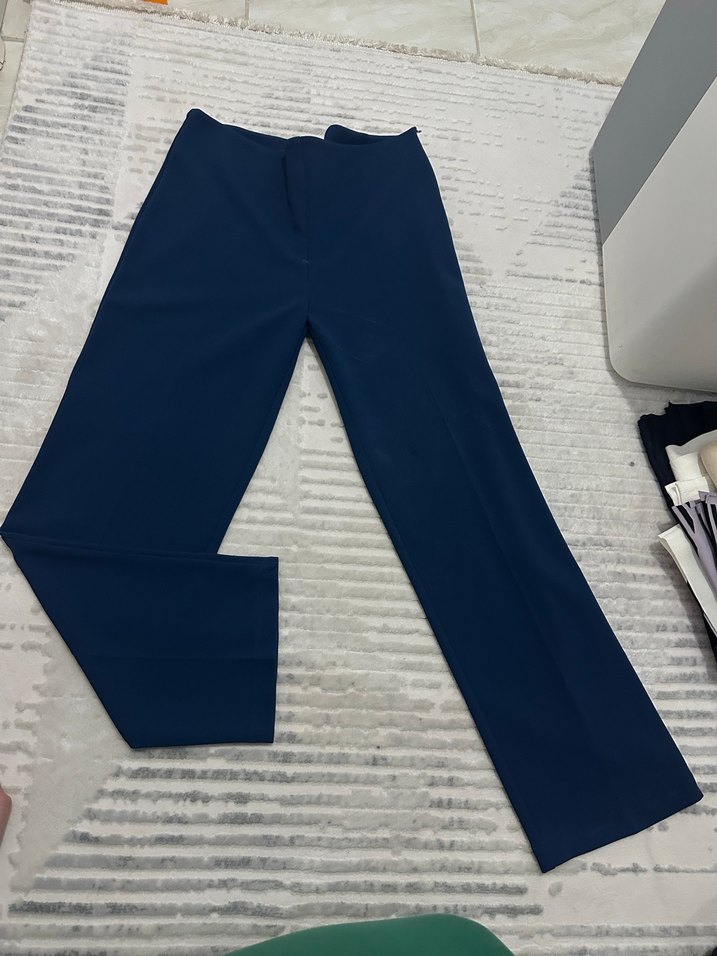 Lacivert Piliseli Kadın Kumaş Pantolon - Görsel 2