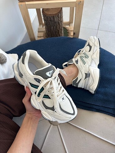 New balance 9060