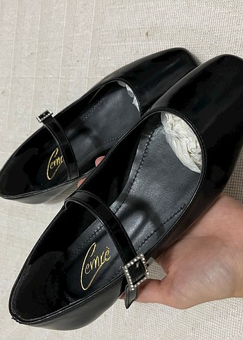 Siyah Rugan Tokalı Stiletto Kadın Babet - Görsel 3