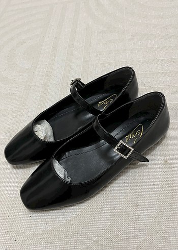 Siyah Rugan Tokalı Stiletto Kadın Babet - Görsel 2