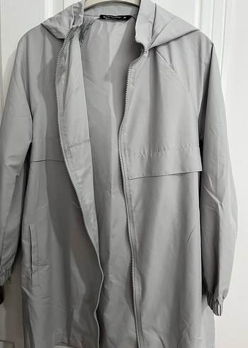 Gri Midi Kadın Yağmurluk Kapüşonlu - Görsel 2