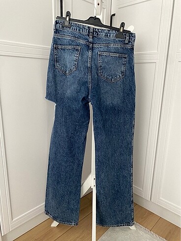 Trendyol & Milla Koyu Mavi Yırtıklı Yüksek Bel Wide Leg Jeans