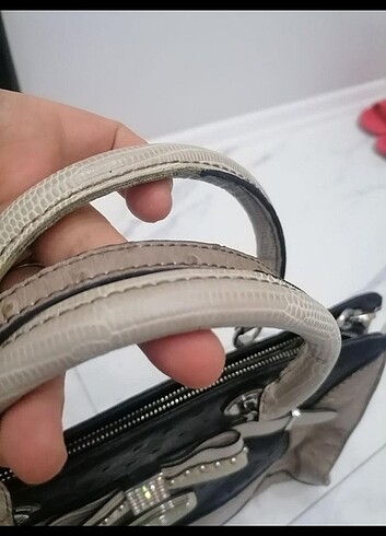 Beden çeşitli Renk Guess orjinal 