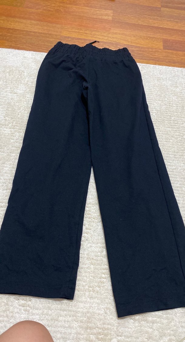 Siyah Kadın Pamuklu Rahat Kesim Pantolon - Görsel 3